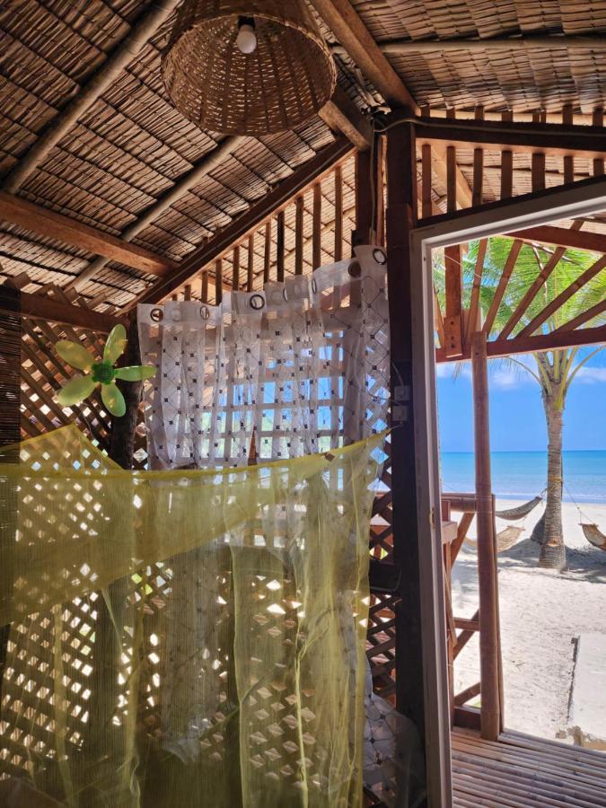 Bice Camp Bucana Beach Ел Нидо Екстериор снимка